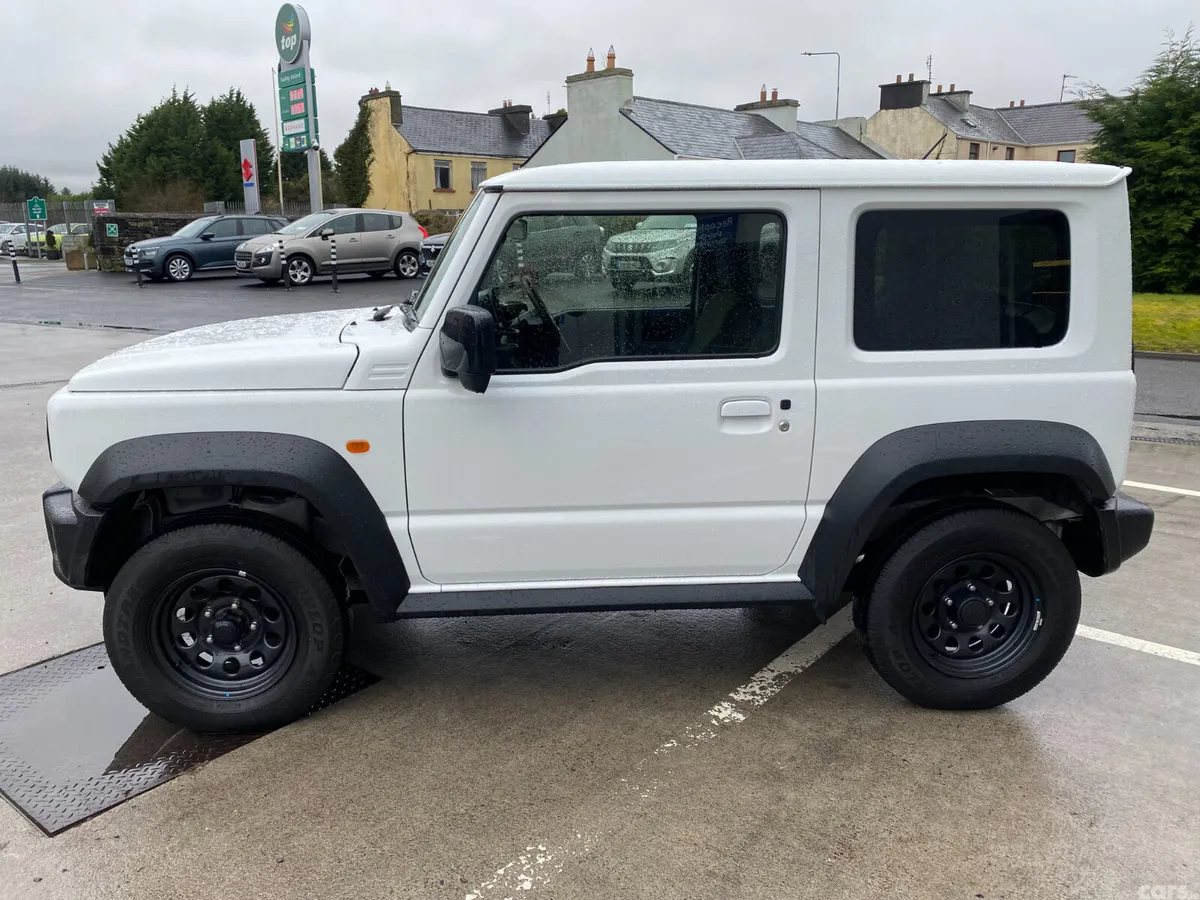 Suzuki Jimny SUV, Petrol, 2024, White