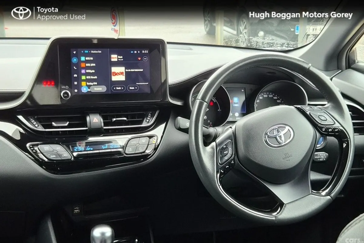 Toyota C-HR SUV, Petrol Hybrid, 2023, Grey