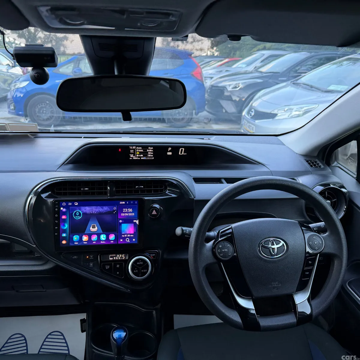 Toyota Aqua Hatchback, Petrol Hybrid, 2018, White