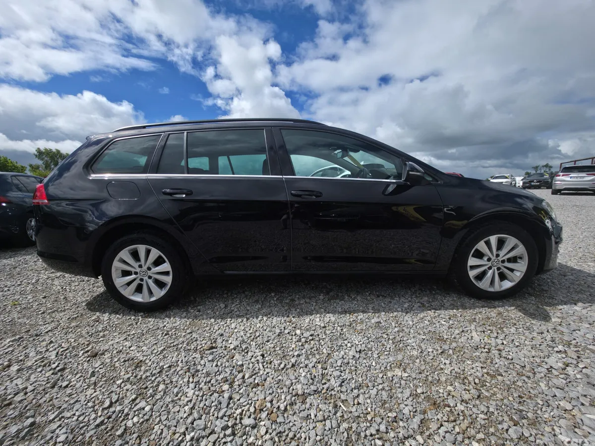 Volkswagen Golf Estate, Petrol, 2016, Black