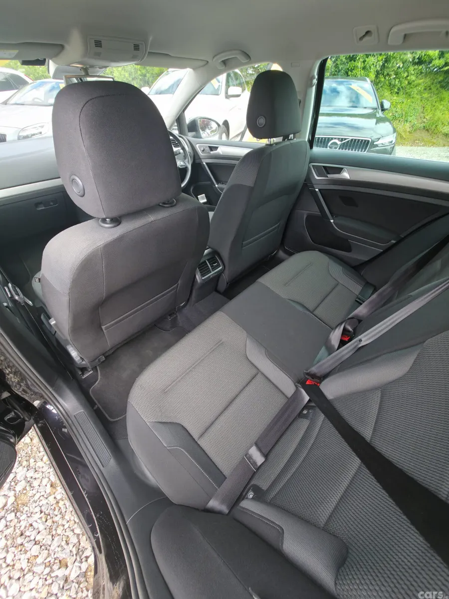 Volkswagen Golf Estate, Petrol, 2016, Black
