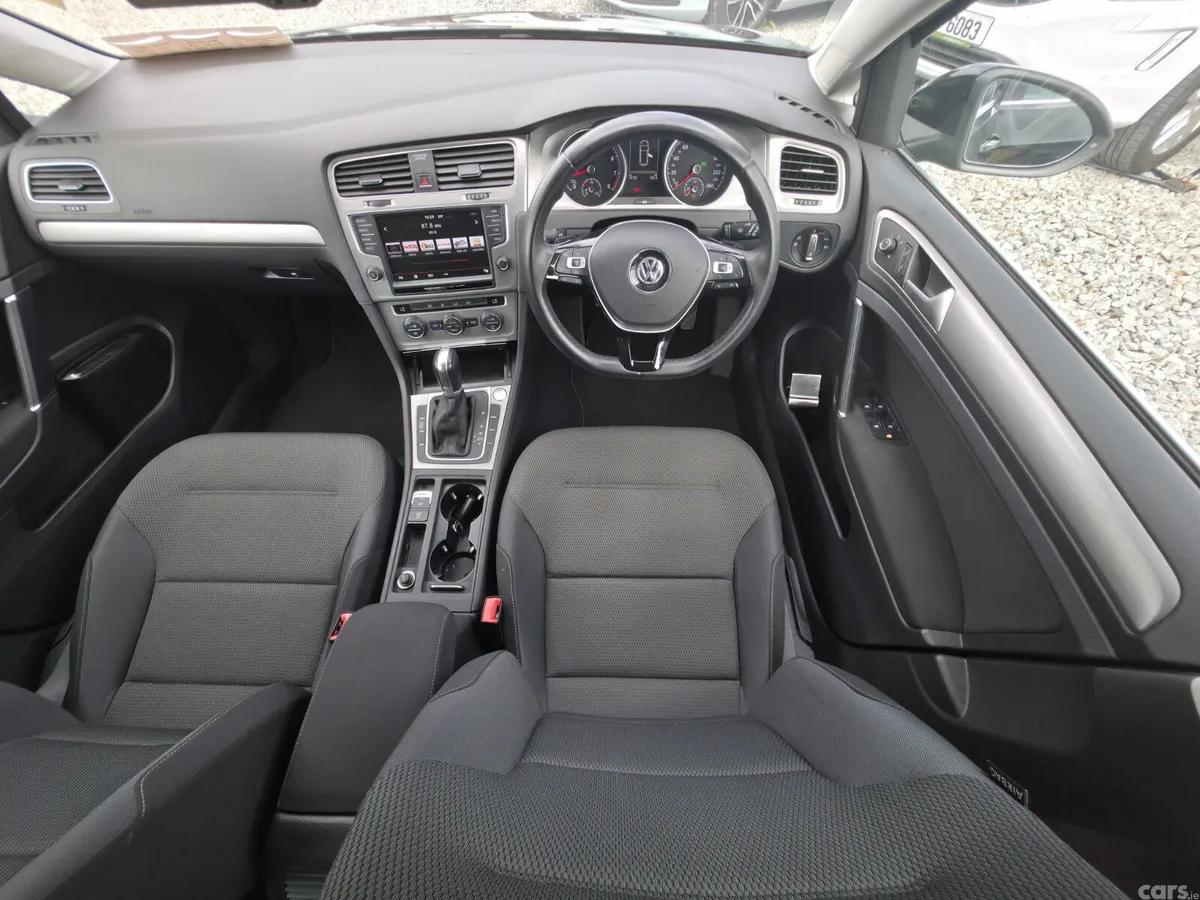 Volkswagen Golf Estate, Petrol, 2016, Black