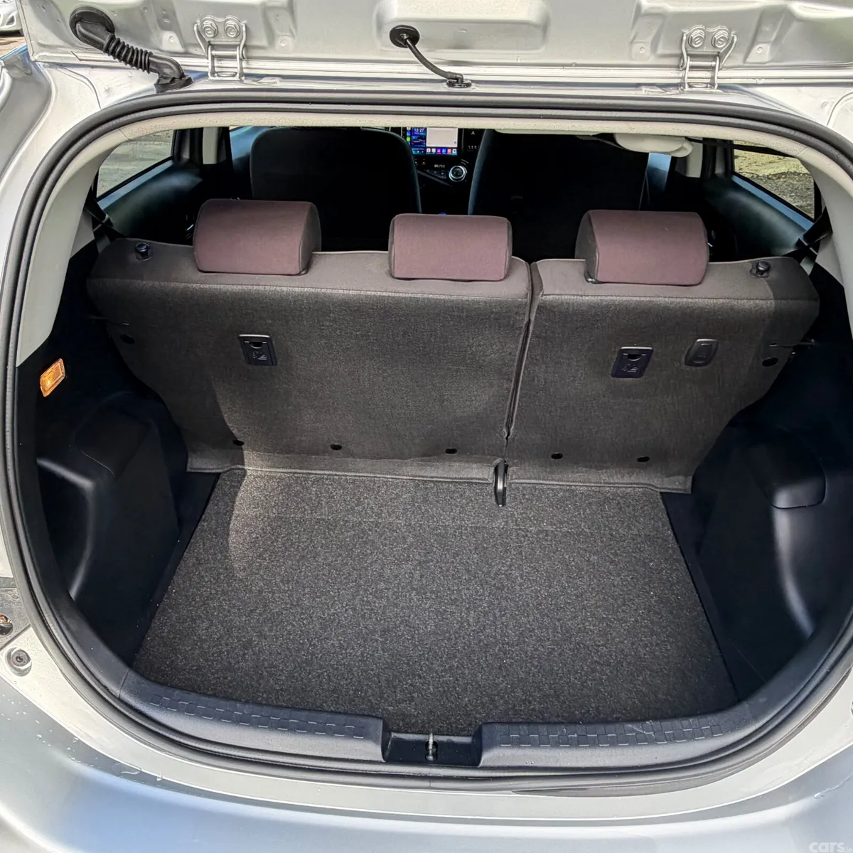 Toyota Aqua Hatchback, Petrol Hybrid, 2017, Silver