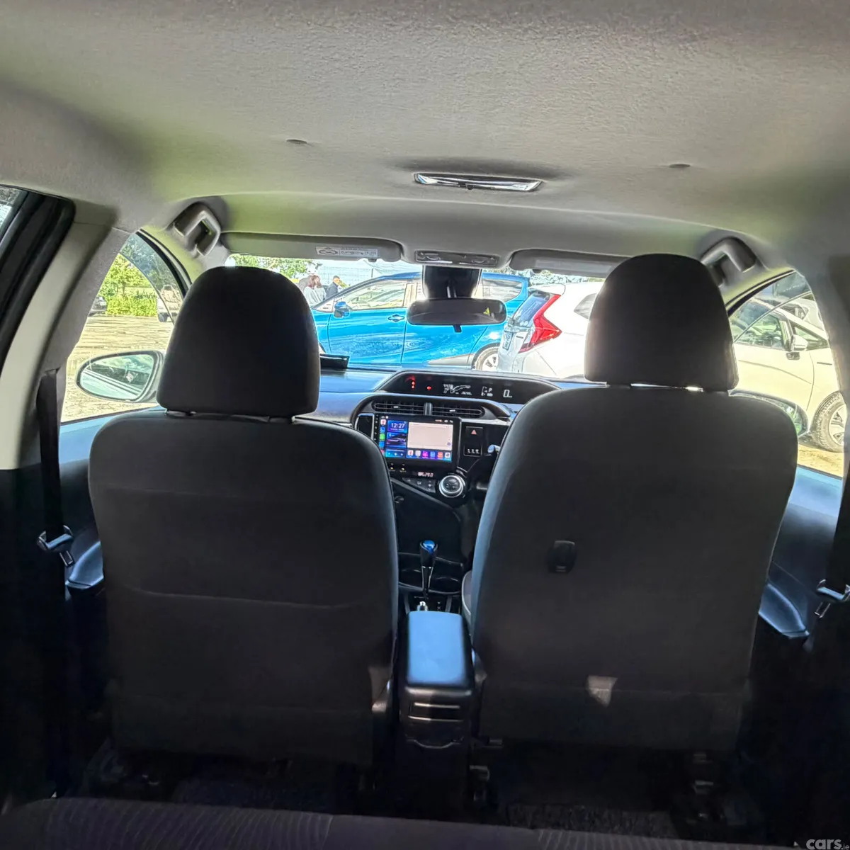 Toyota Aqua Hatchback, Petrol Hybrid, 2017, Silver
