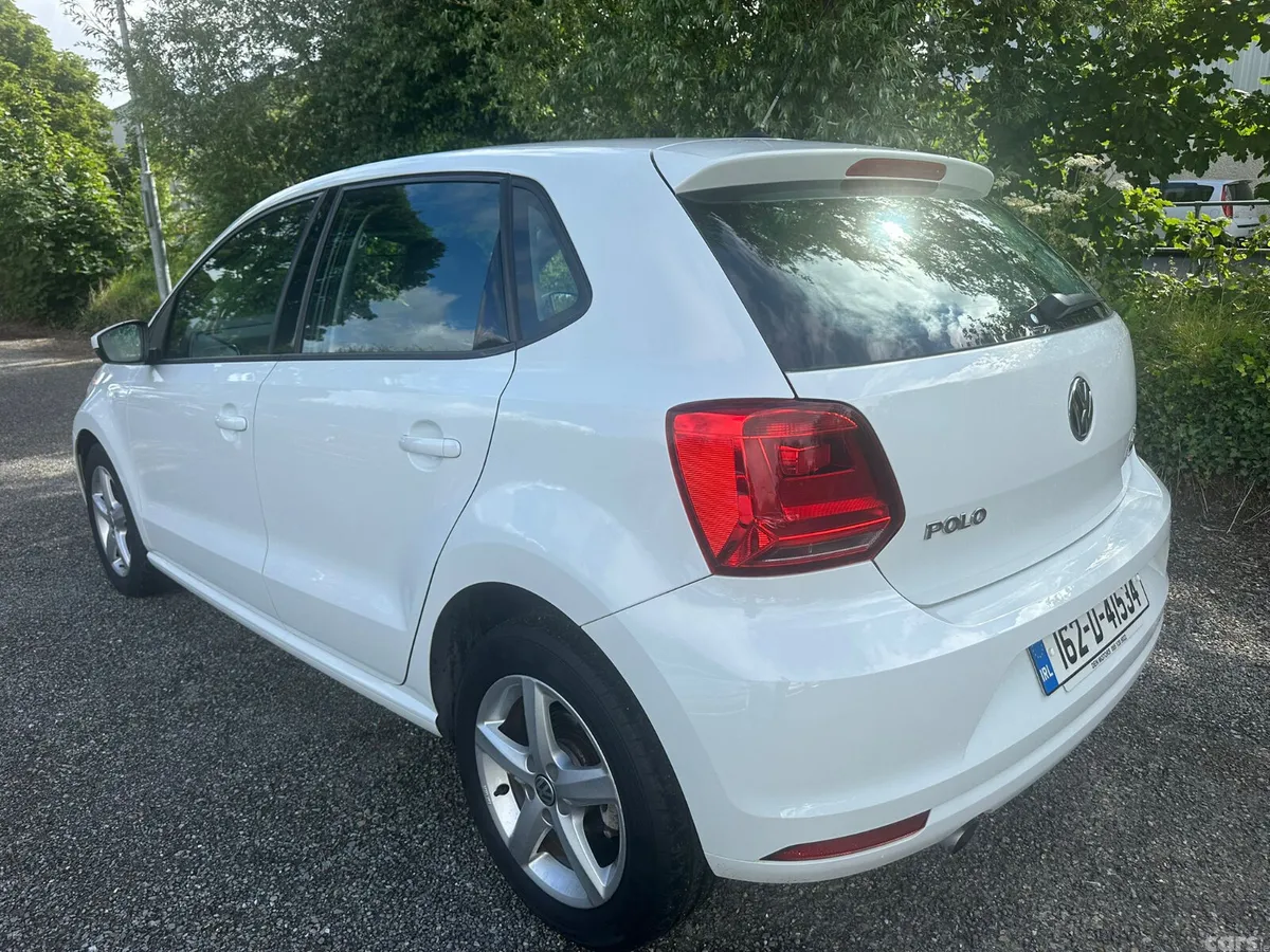 Volkswagen Polo Hatchback, Petrol, 2016, White