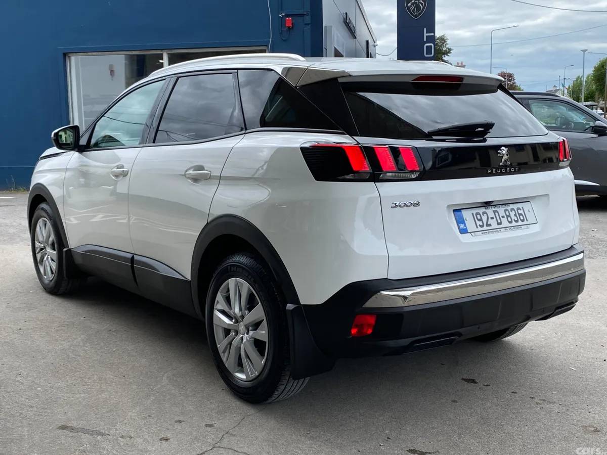 Peugeot 3008 MPV, Diesel, 2019, White