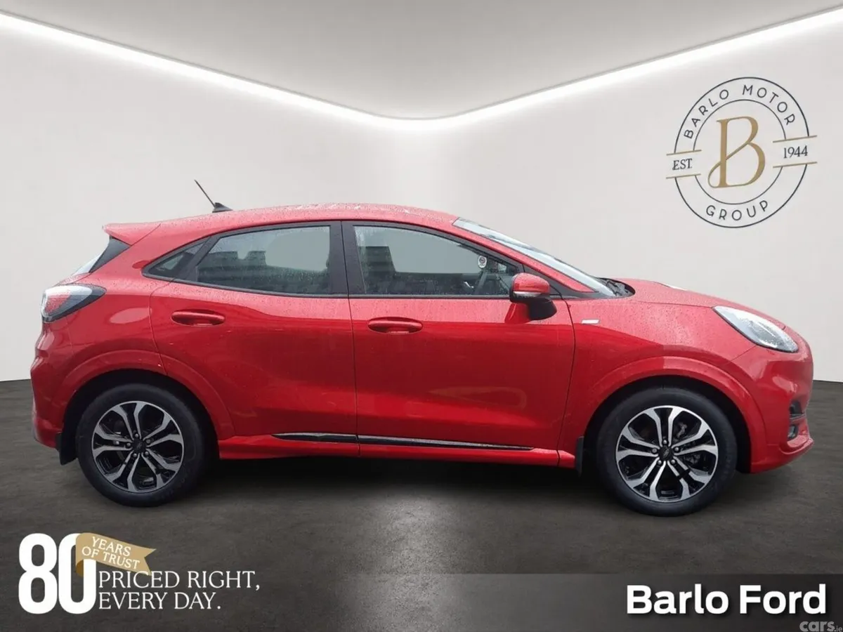 Ford Puma MPV, Petrol Hybrid, 2023, Red