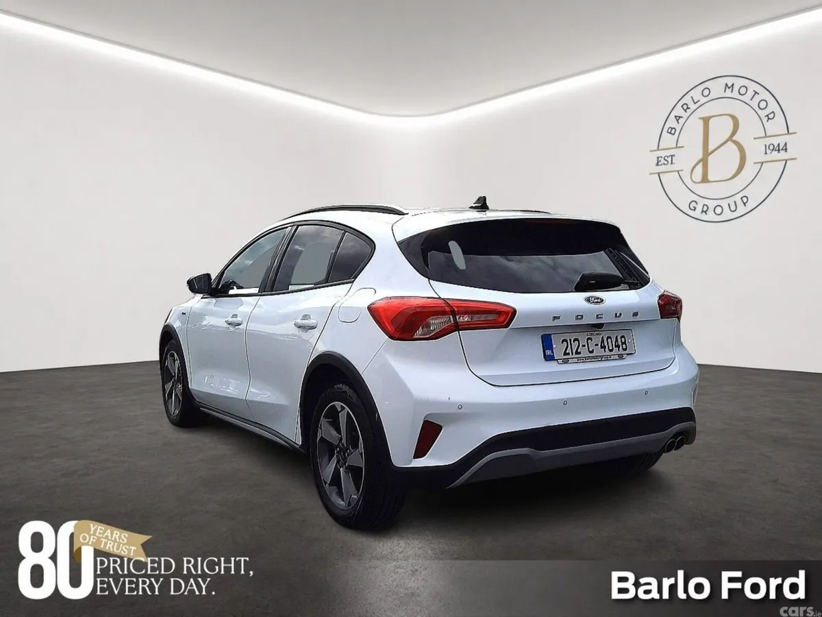 Ford Focus Hatchback, Petrol, 2021, White