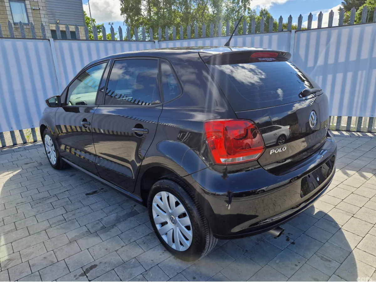Volkswagen Polo Hatchback, Petrol, 2013, Black