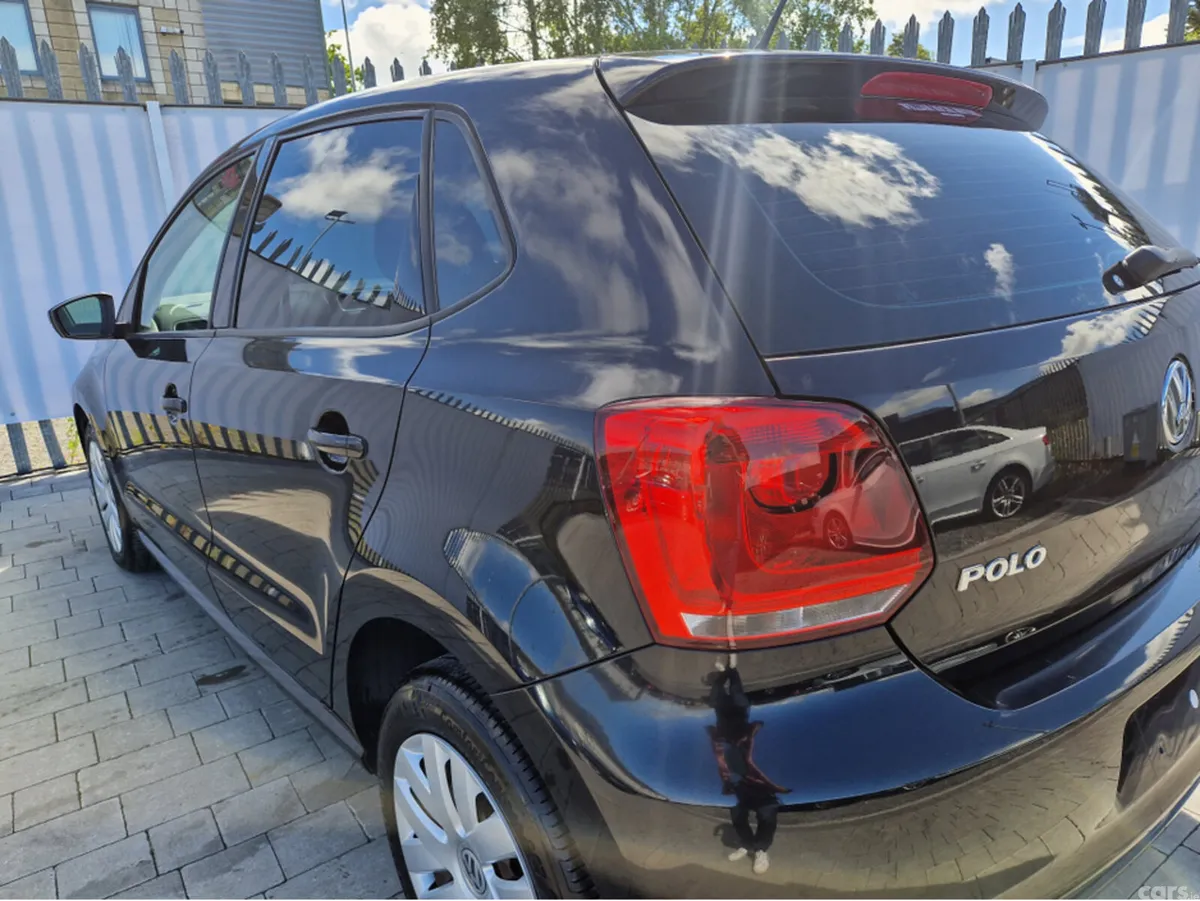 Volkswagen Polo Hatchback, Petrol, 2013, Black