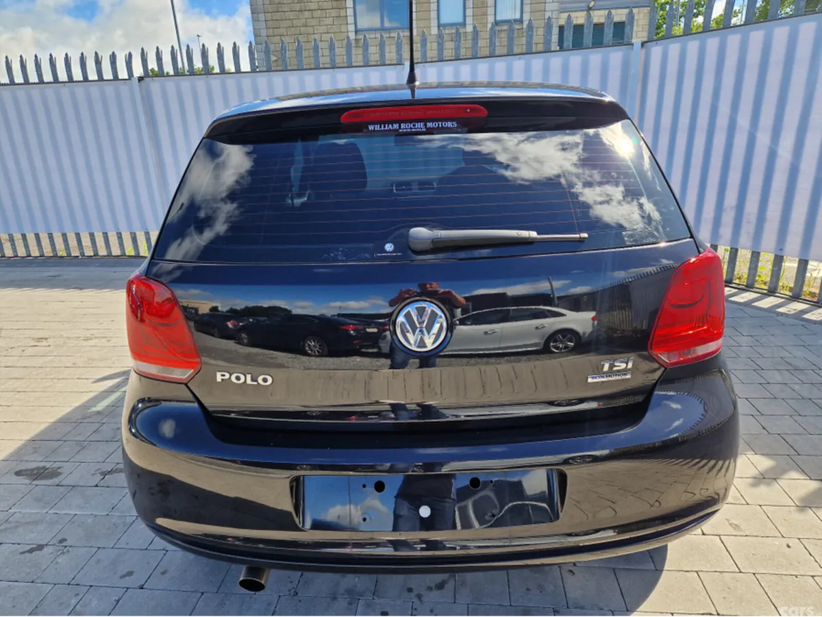 Volkswagen Polo Hatchback, Petrol, 2013, Black