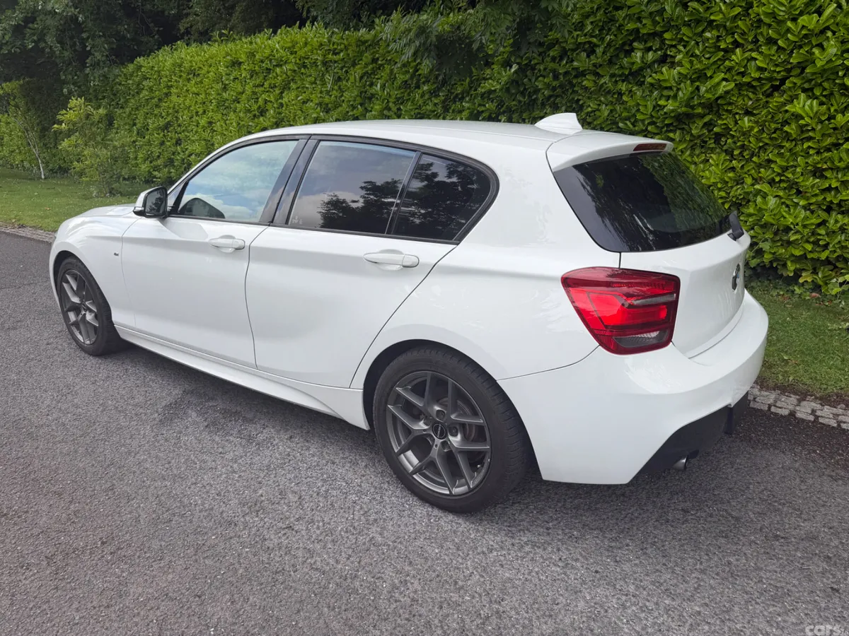 BMW 1-Series Hatchback, Petrol, 2014, White