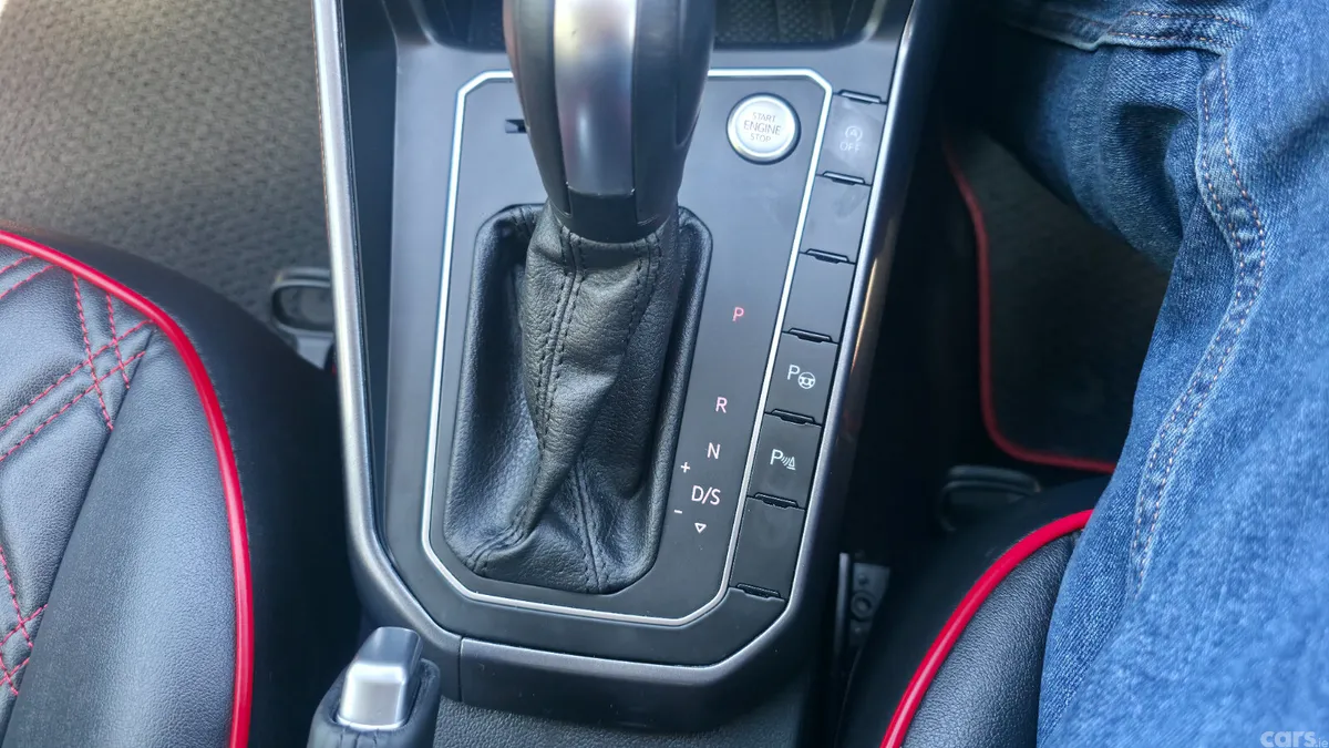 Volkswagen Polo Hatchback, Petrol, 2022, Black