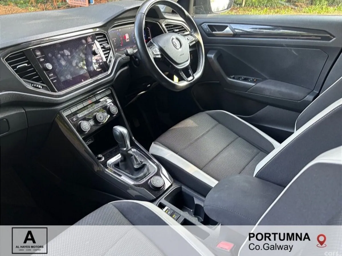 Volkswagen T-Roc SUV, Diesel, 2018, Brown