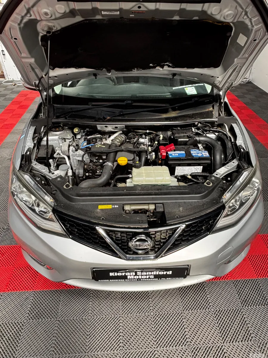 Nissan Pulsar Hatchback, Diesel, 2016, Silver