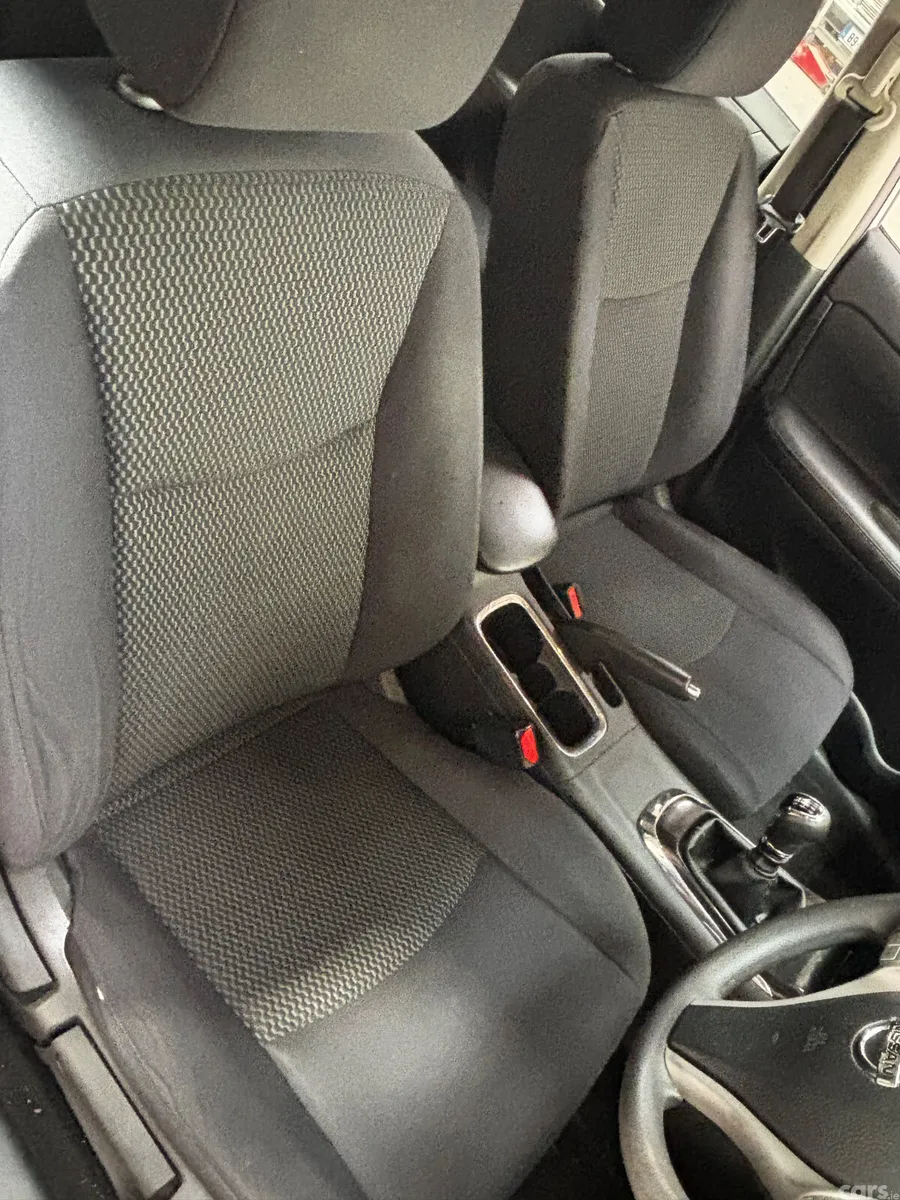 Nissan Pulsar Hatchback, Diesel, 2016, Silver