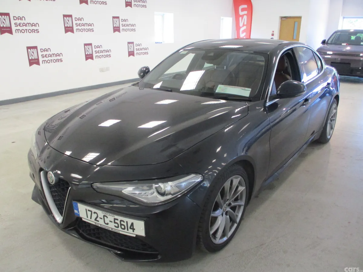 Alfa Romeo Giulia Saloon, Diesel, 2017, Black