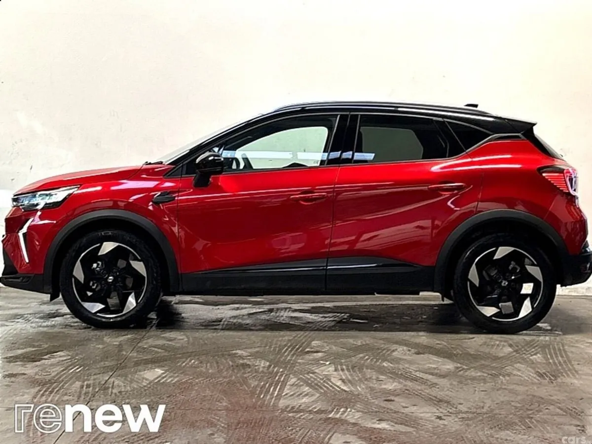 Renault Captur Hatchback, Petrol, 2025, Red