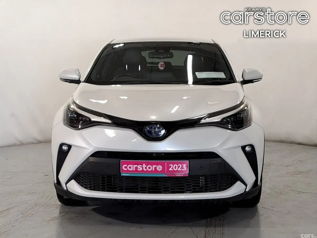 Toyota C-HR SUV, Petrol Hybrid, 2023, White