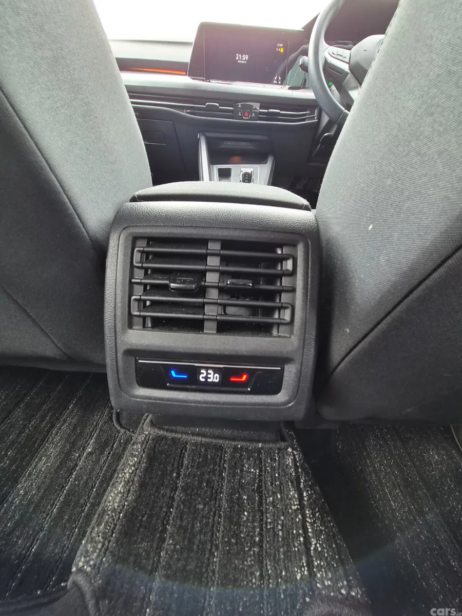 Volkswagen Golf Hatchback, Petrol Hybrid, 2022, White