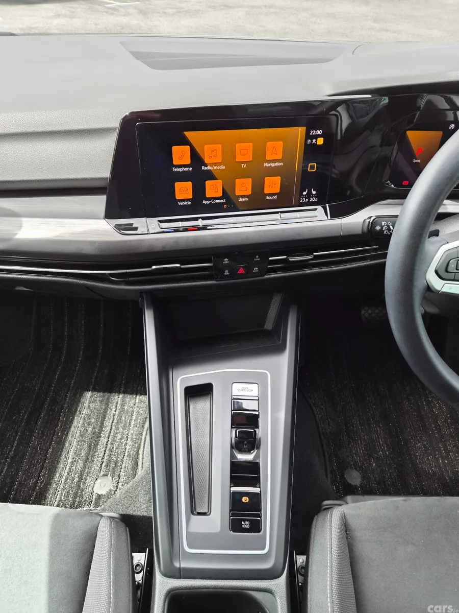 Volkswagen Golf Hatchback, Petrol Hybrid, 2022, White