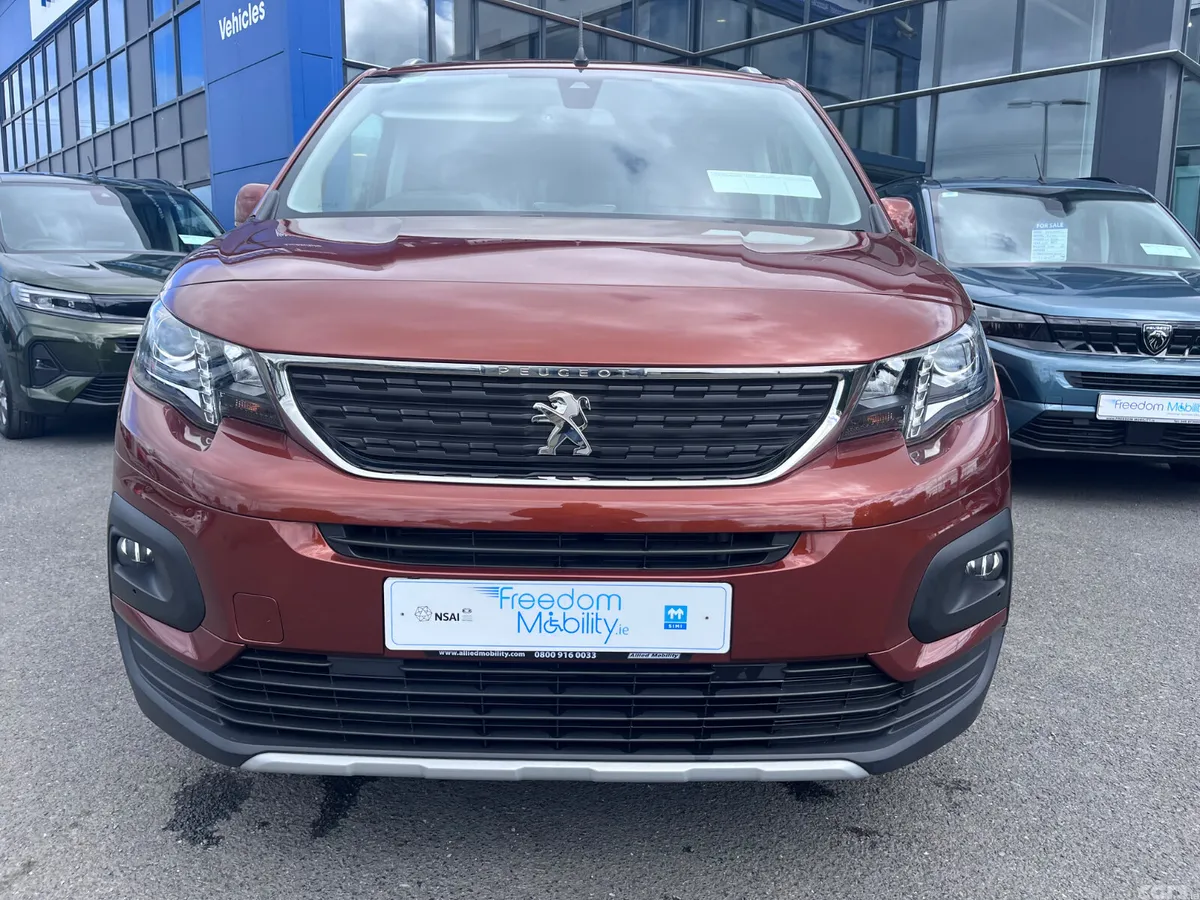 Peugeot Rifter MPV, Diesel, 2021, Orange