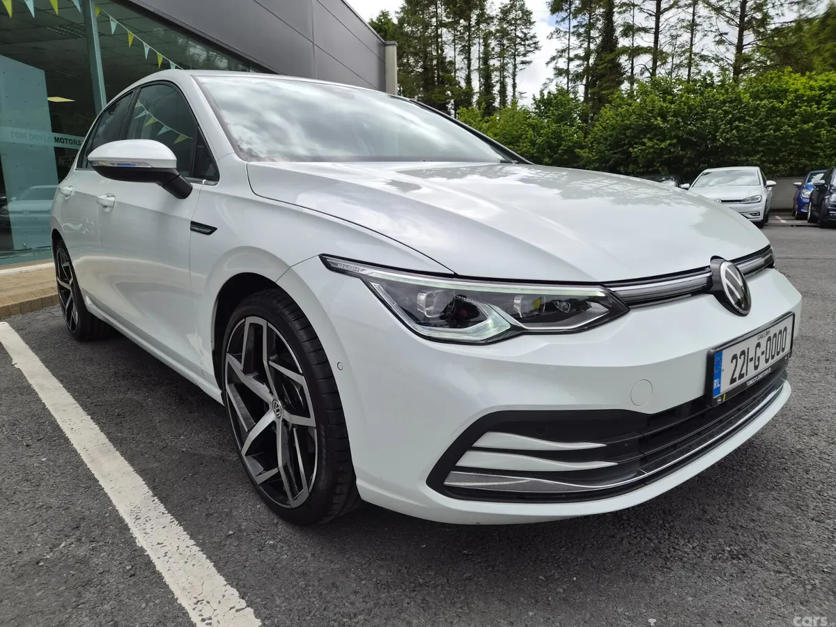 Volkswagen Golf Hatchback, Petrol Hybrid, 2022, White