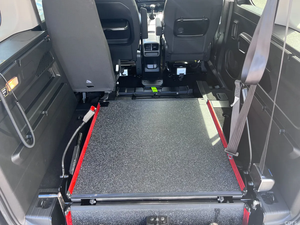 Peugeot Rifter MPV, Diesel, 2021, Orange
