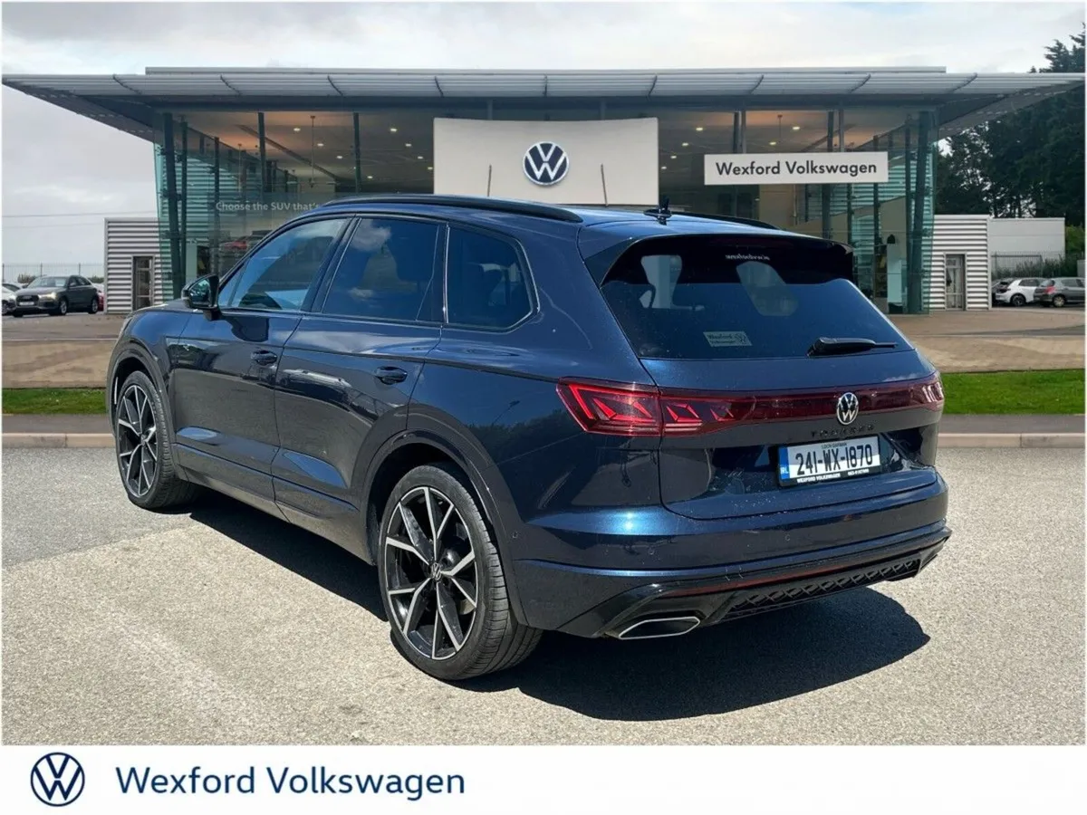 Volkswagen Touareg SUV, Diesel, 2024, Blue
