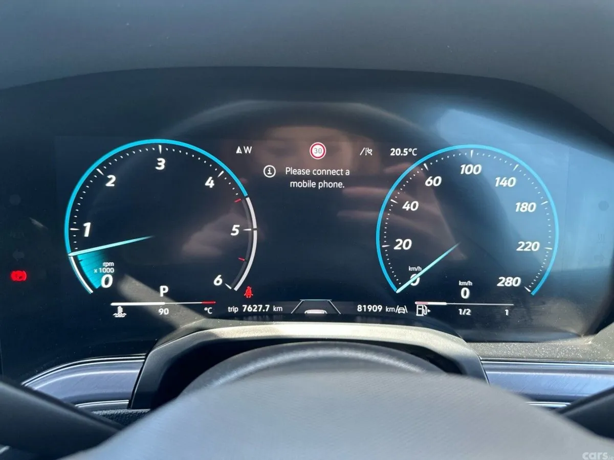 Volkswagen Touareg SUV, Diesel, 2024, Blue