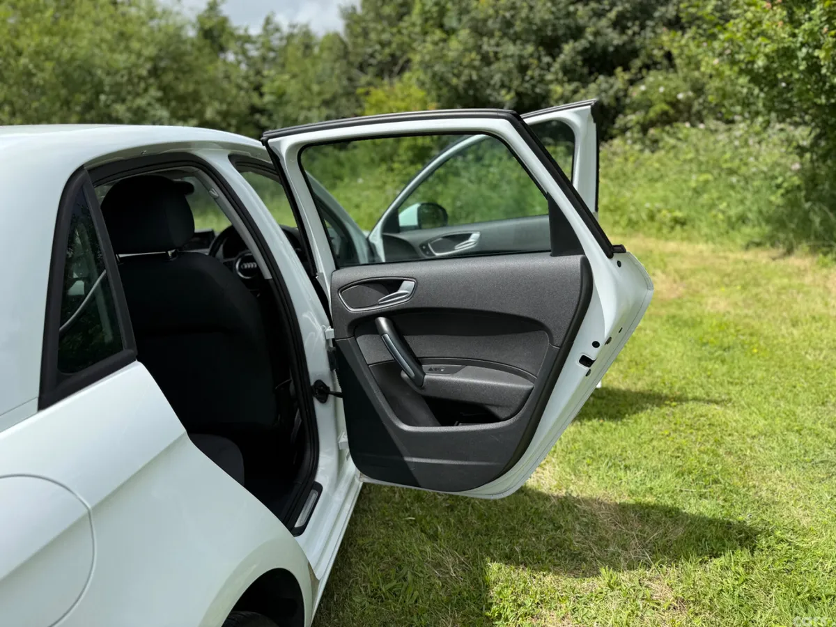 Audi A1 Hatchback, Petrol, 2014, White