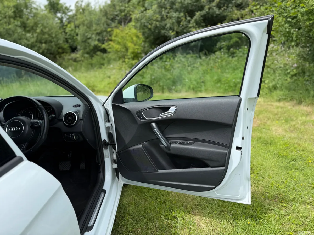 Audi A1 Hatchback, Petrol, 2014, White