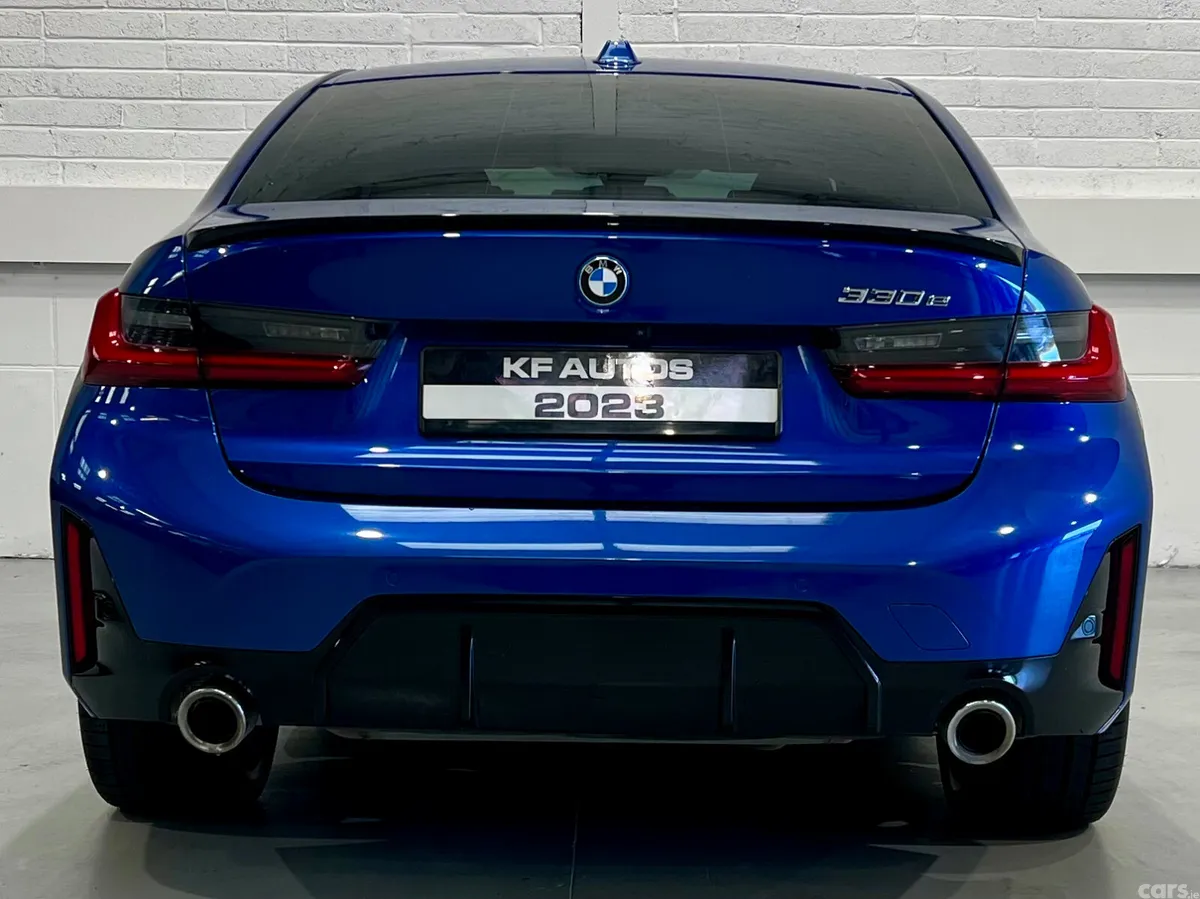 BMW 3-Series Saloon, Petrol Plug-in Hybrid, 2023, Blue