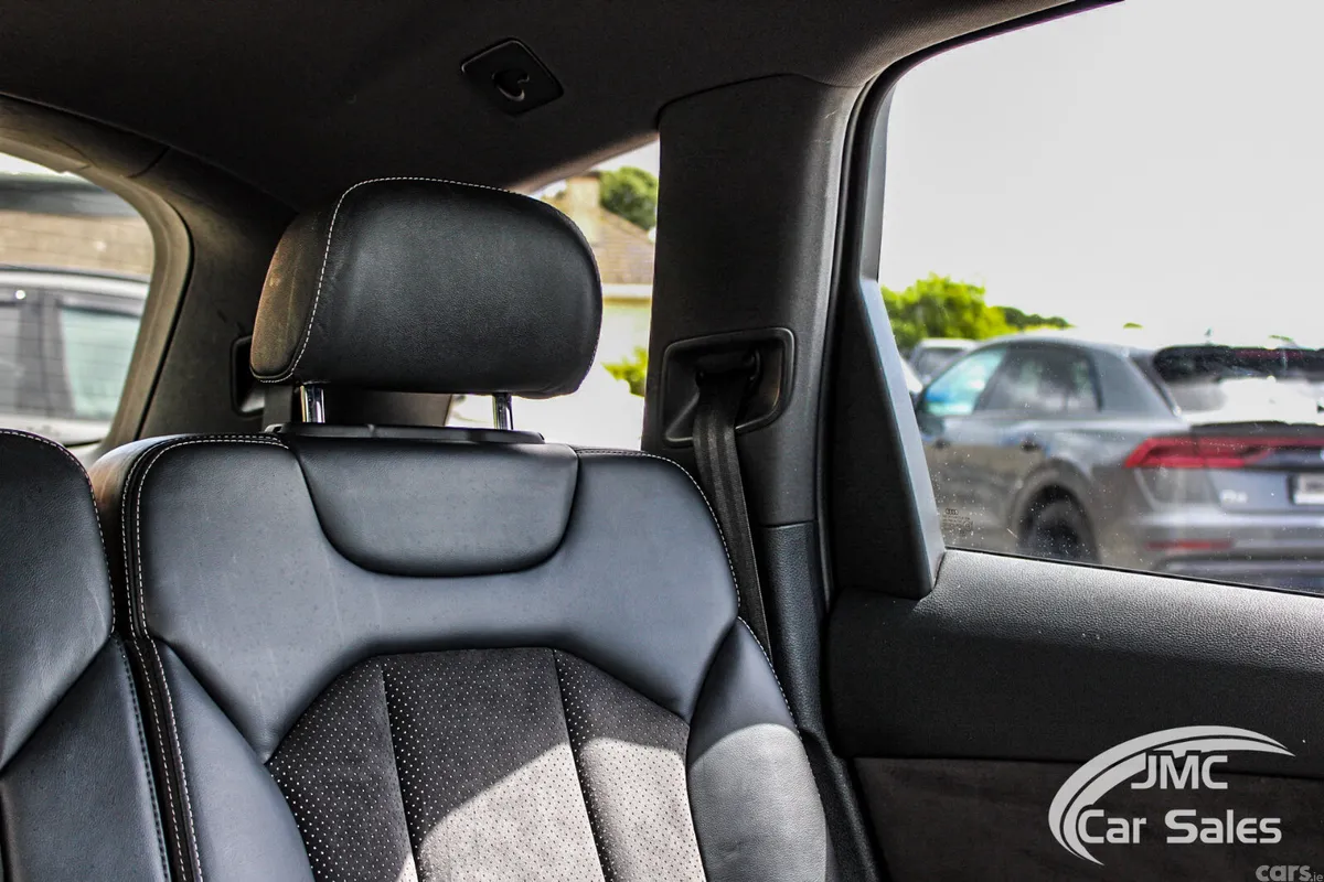 Audi Q7 SUV, Diesel Hybrid, 2019, Black
