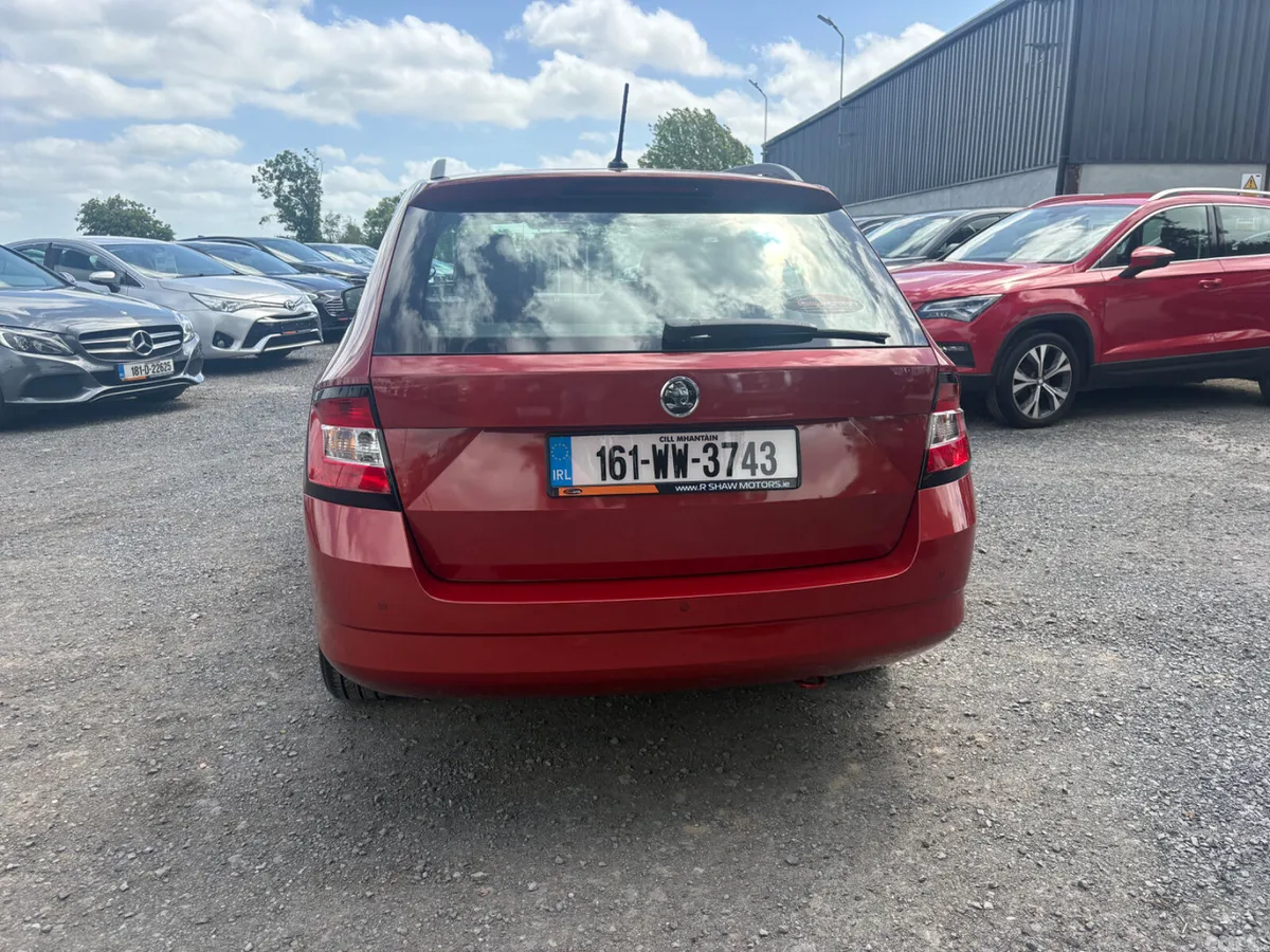 Skoda Fabia Estate, Diesel, 2016, Red
