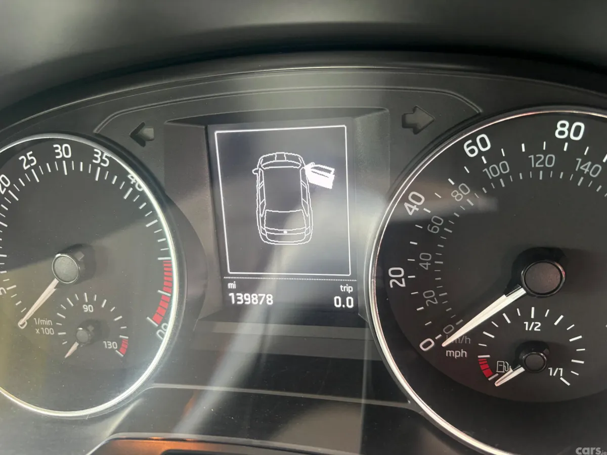 Skoda Fabia Estate, Diesel, 2016, Red