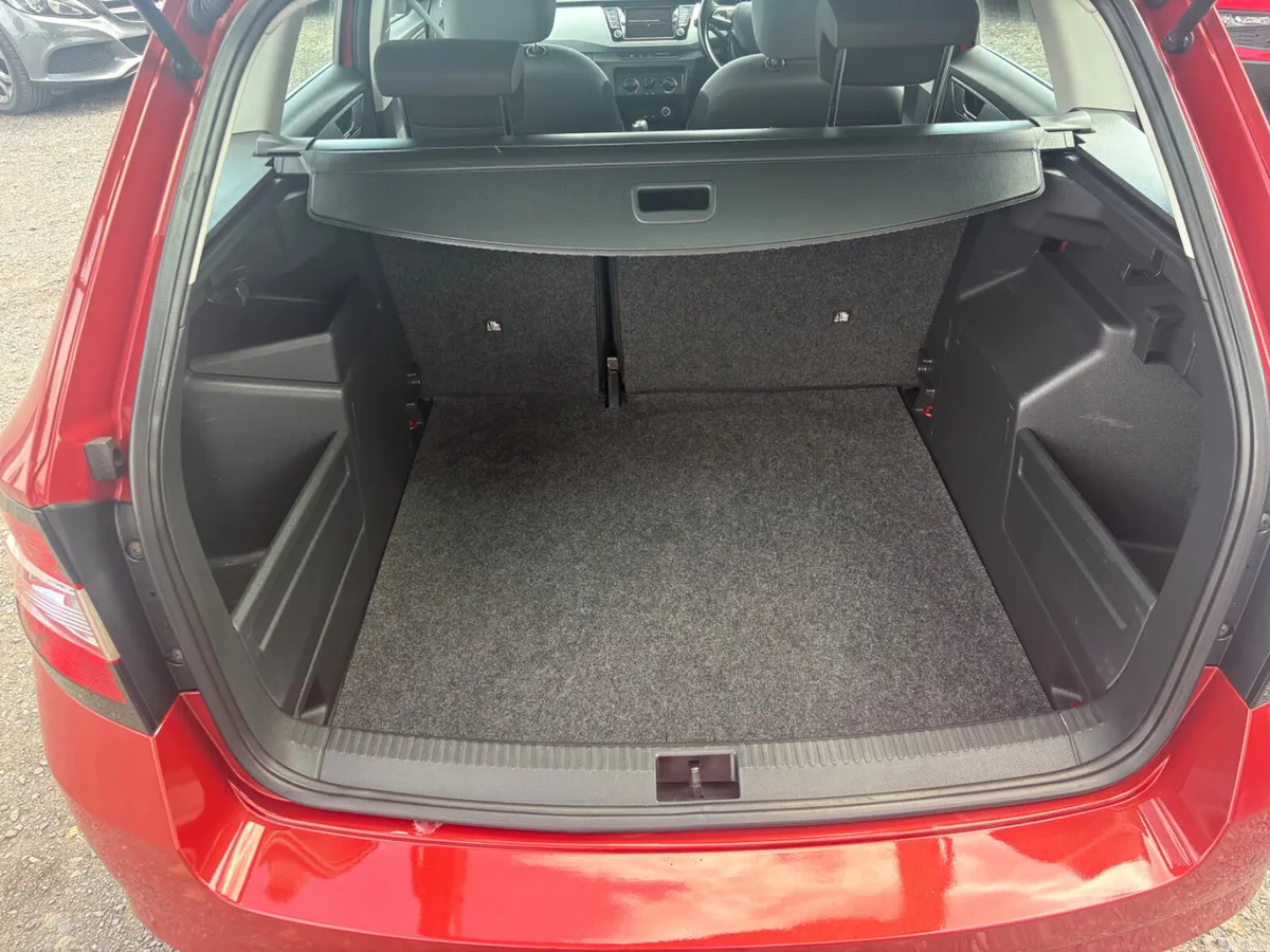 Skoda Fabia Estate, Diesel, 2016, Red
