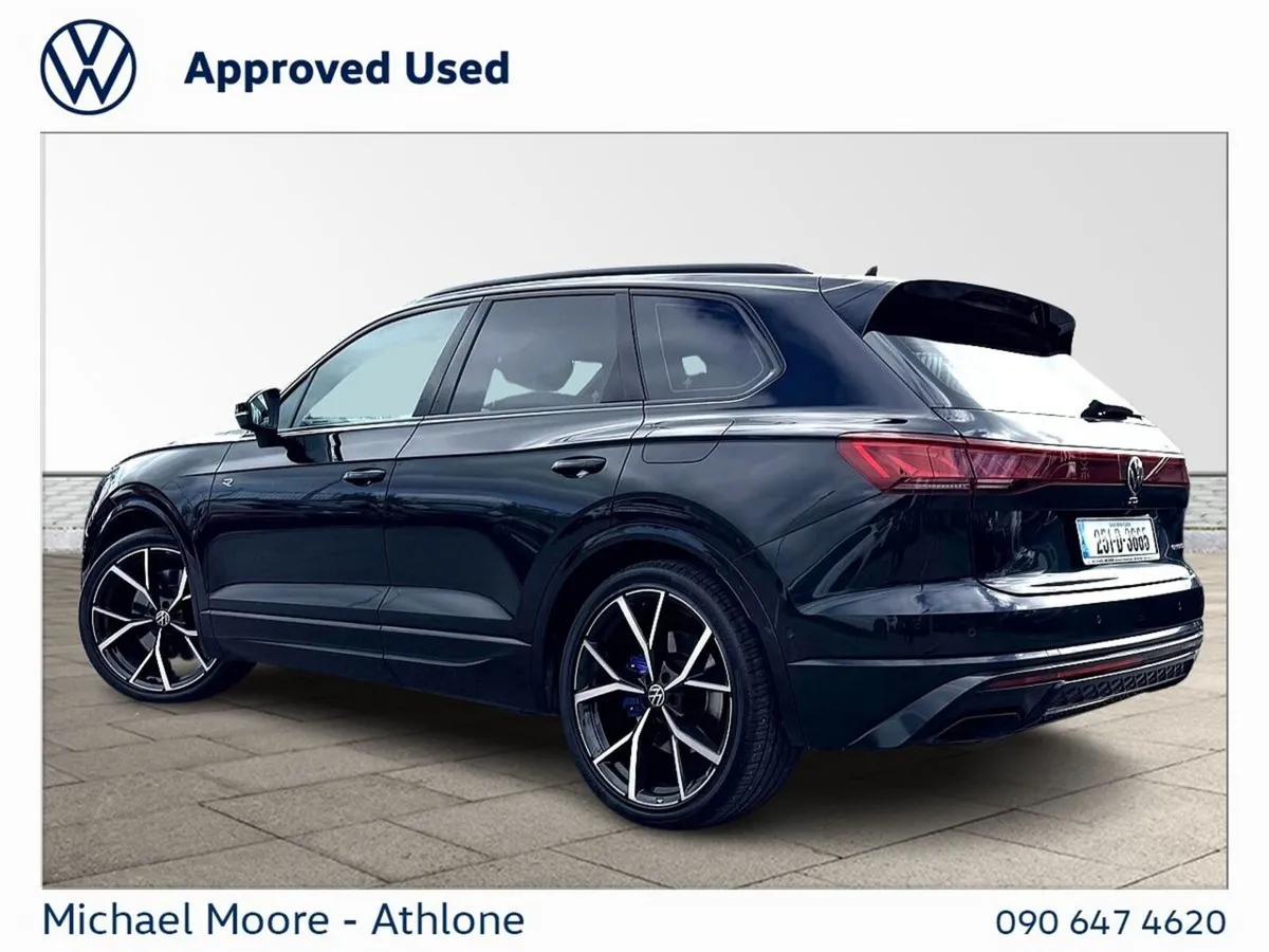 Volkswagen Touareg SUV, Petrol Plug-in Hybrid, 2025, Black