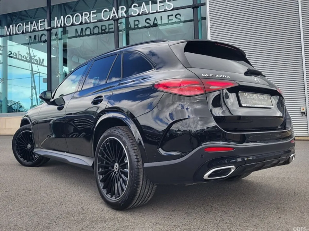 Mercedes-Benz GLC SUV, Diesel Hybrid, 2027, Black
