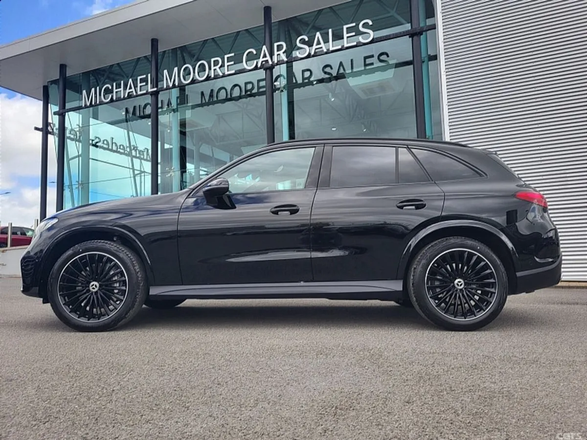 Mercedes-Benz GLC SUV, Diesel Hybrid, 2027, Black