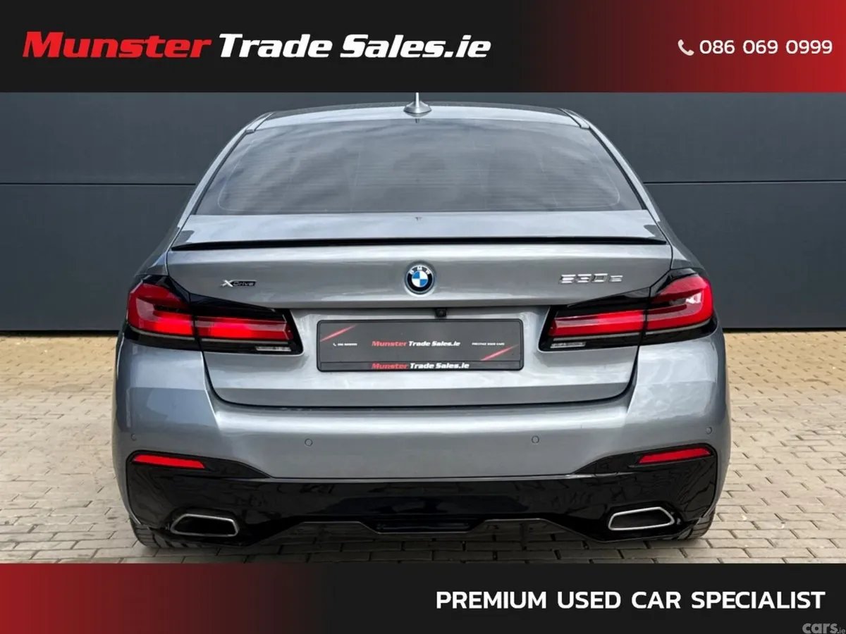 BMW 5-Series Saloon, Petrol Plug-in Hybrid, 2023, Grey