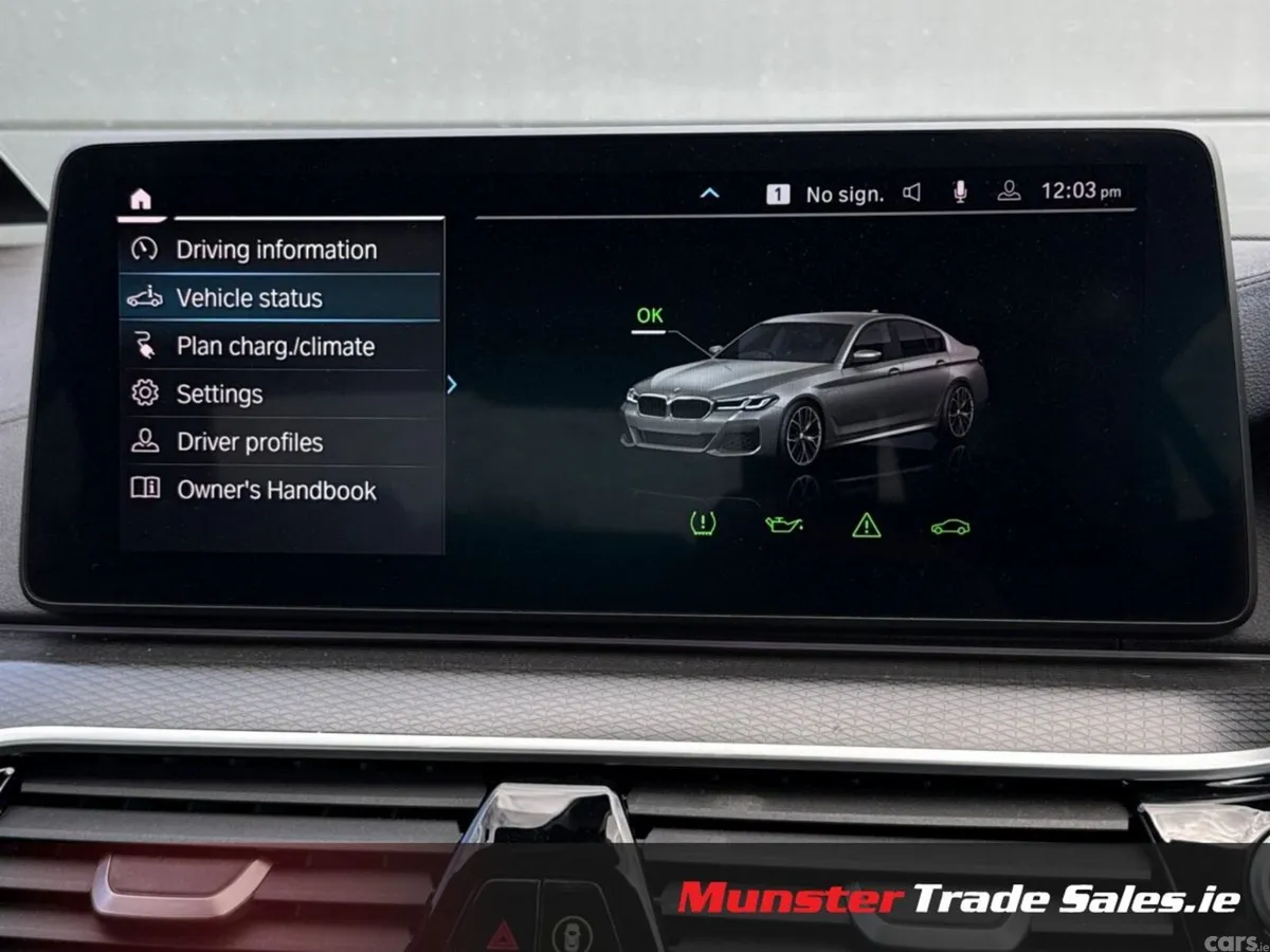 BMW 5-Series Saloon, Petrol Plug-in Hybrid, 2023, Grey