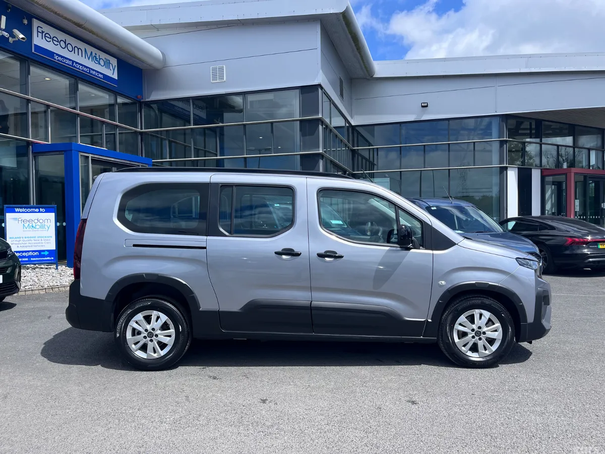 Peugeot Rifter MPV, Diesel, 2026, Silver
