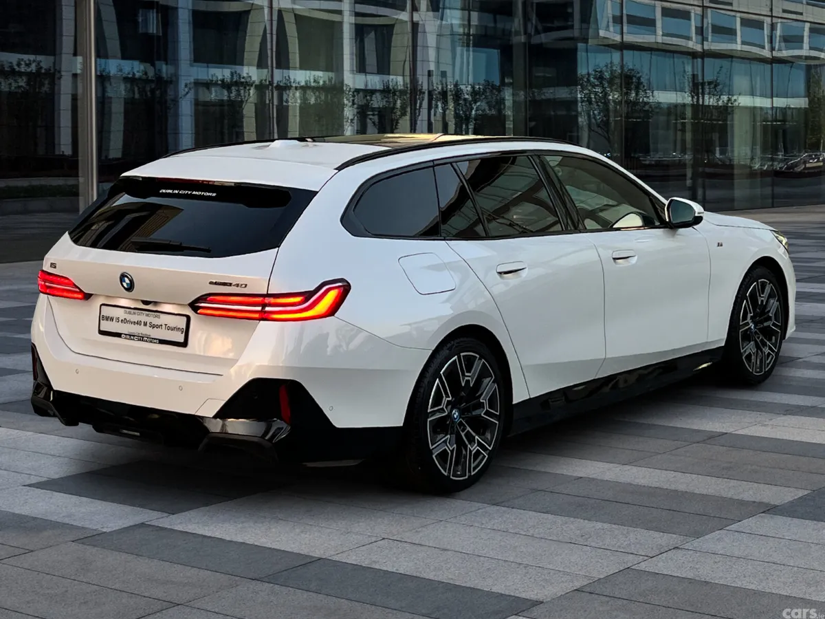 BMW i5 Estate, Electric, 2024, White