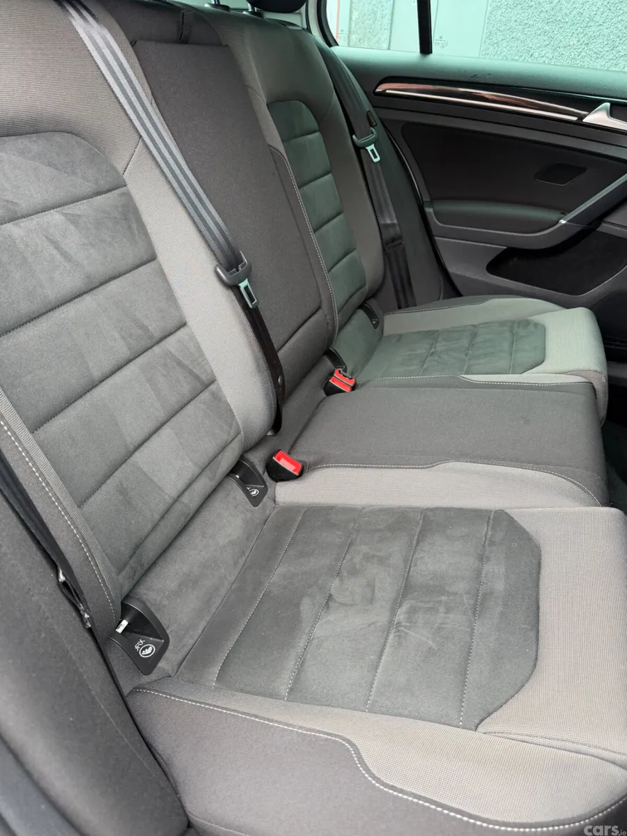 Volkswagen Golf Hatchback, Petrol, 2017, White