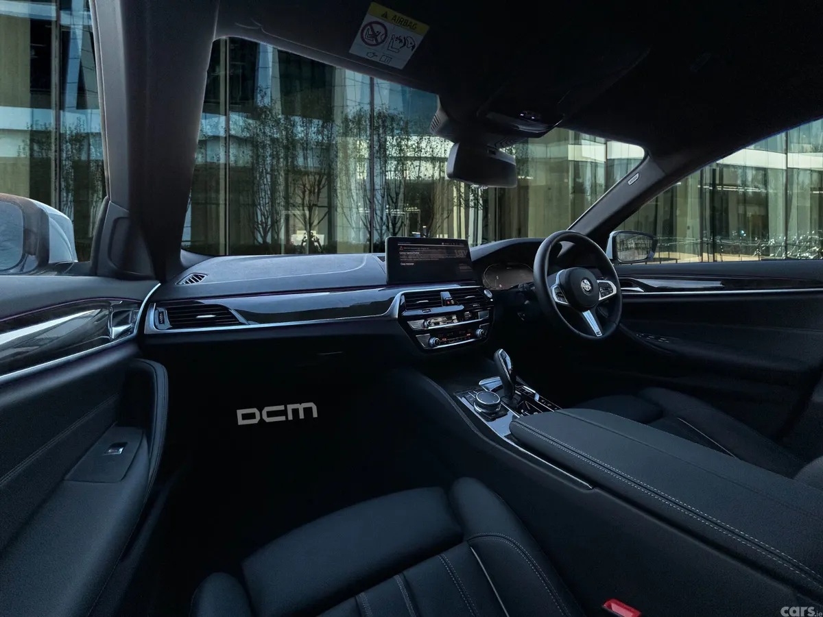 BMW 5-Series Saloon, Petrol Plug-in Hybrid, 2020, White
