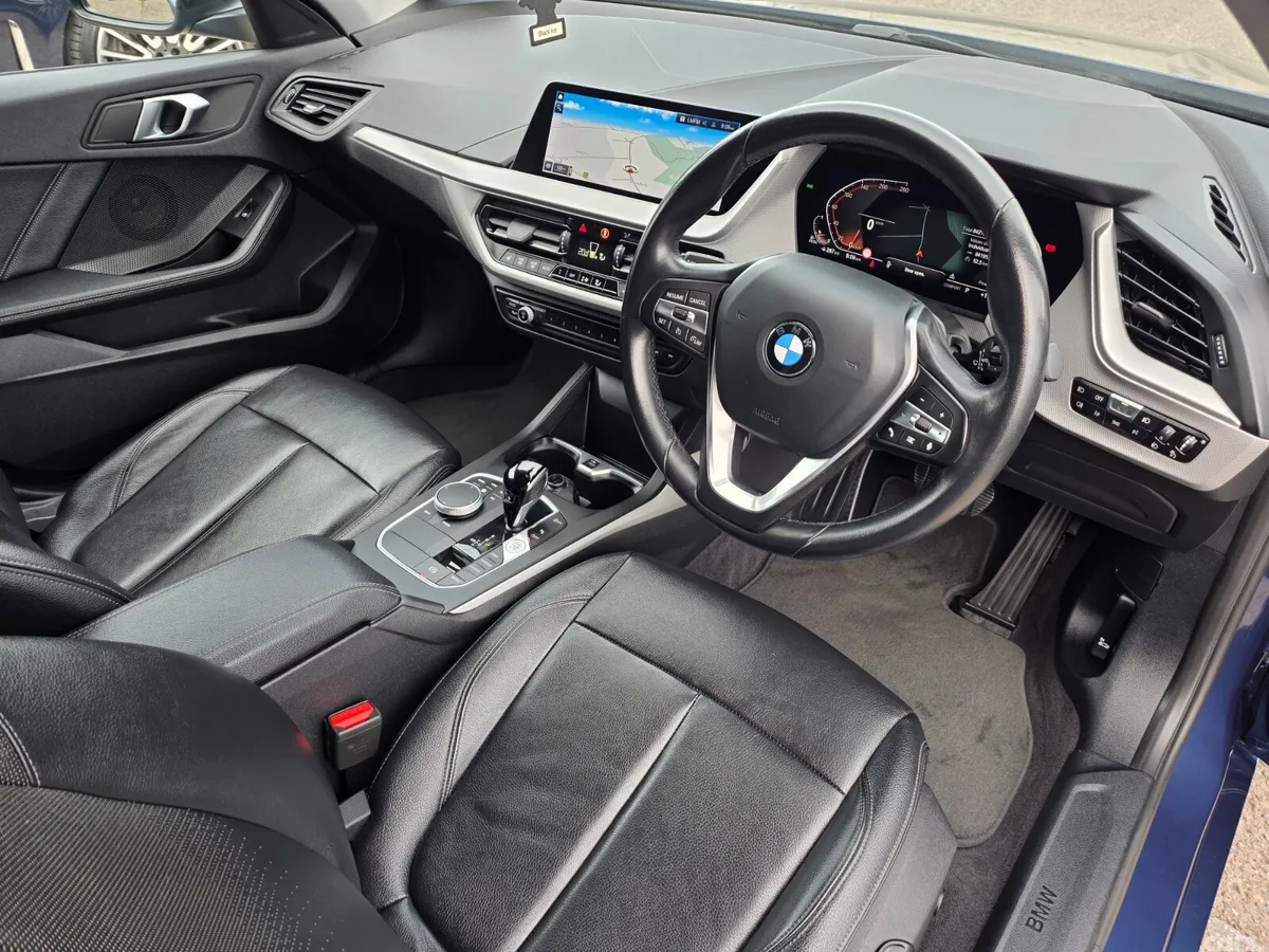 BMW 1-Series Hatchback, Diesel, 2022, Blue