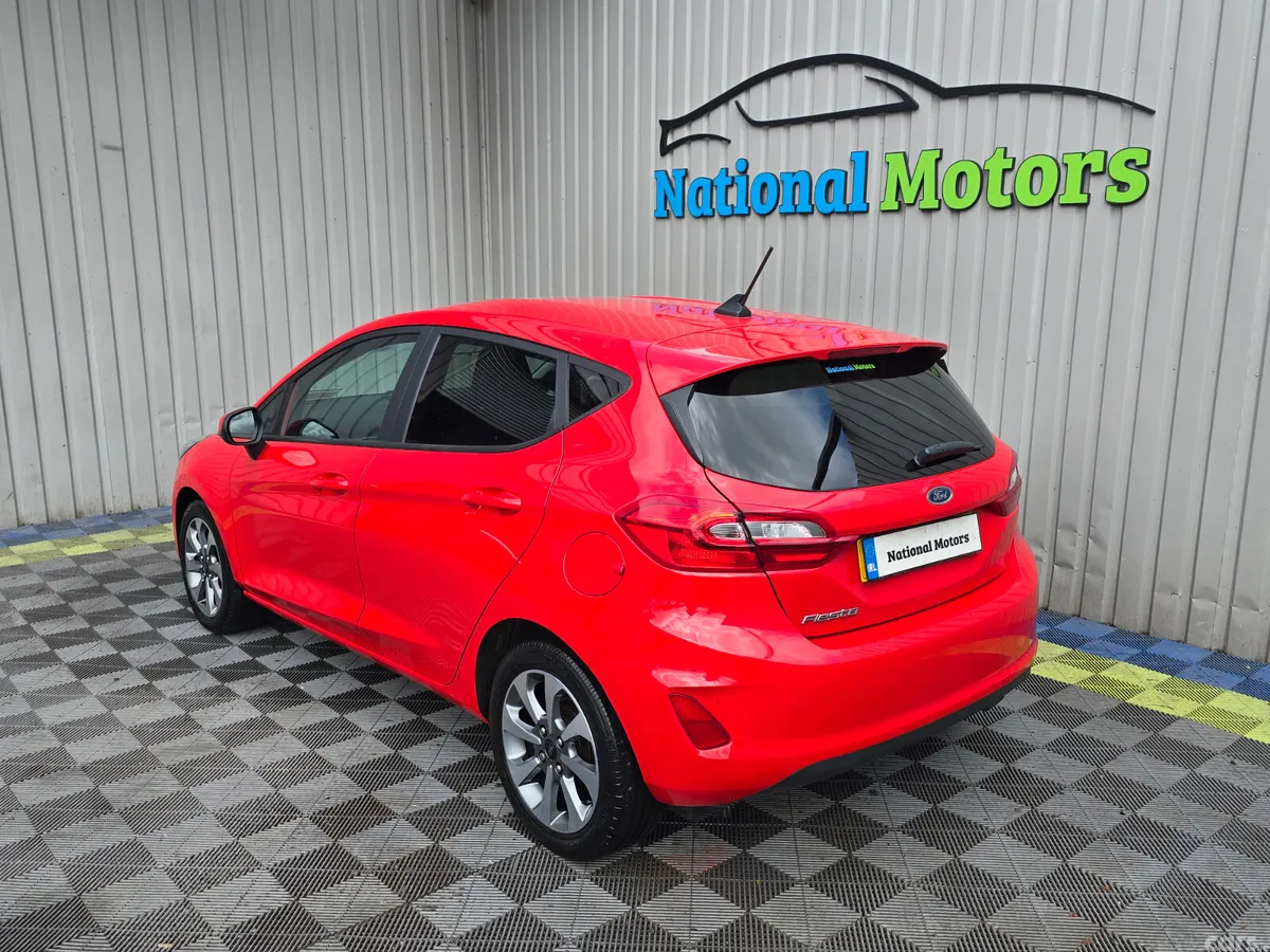 Ford Fiesta Hatchback, Petrol, 2020, Red