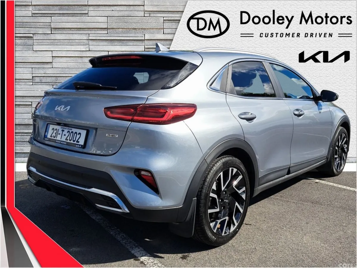 Kia XCeed Hatchback, Petrol Plug-in Hybrid, 2023, Grey