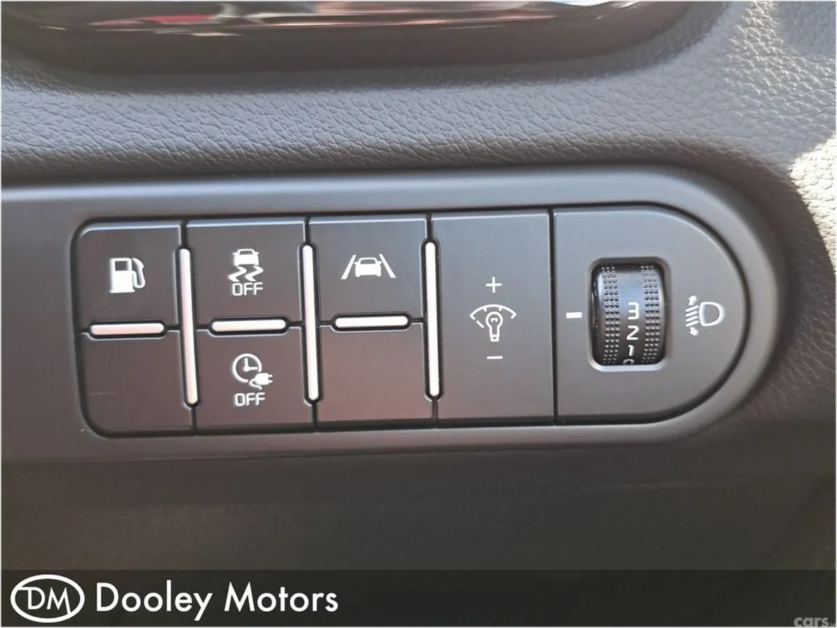 Kia XCeed Hatchback, Petrol Plug-in Hybrid, 2023, Grey